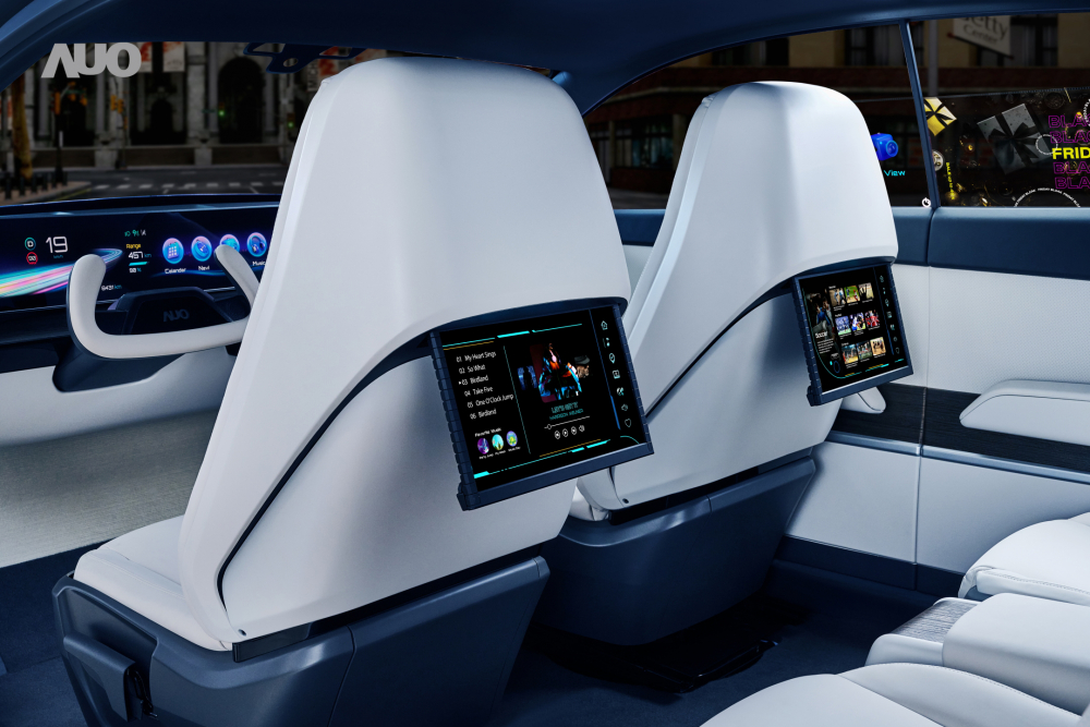 XPJ·(中国区)官方将于CES 展示全新Smart Cockpit 2024，可紧密串连使用者多元需求，并革新座舱内部的应用和设计，带来身历其境且引人入胜的视觉飨宴，满足驾乘人员的全方位体验