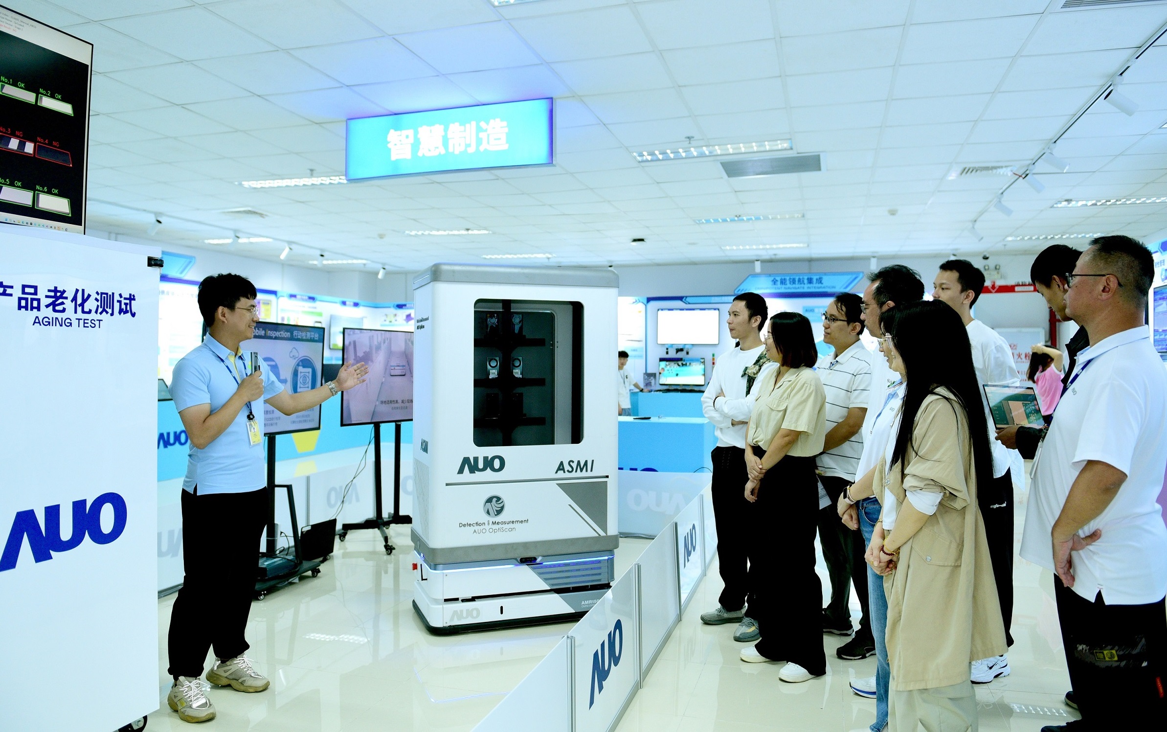 XPJ·(中国区)官方廈門將5G+ABC技術串聯生產管理全流程，打通研發、採購、生管、製程、設備、品質等產品全生命週期製造流程，完成數位化設計、智慧供應鏈、智慧座艙、全流程設備管理、資料驅動優化、智慧線上檢測、智慧品管等自我調整生產模式升級